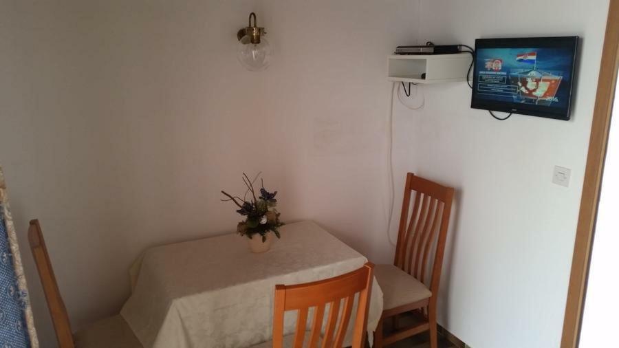 Small Apartment Merica Novalja Luaran gambar